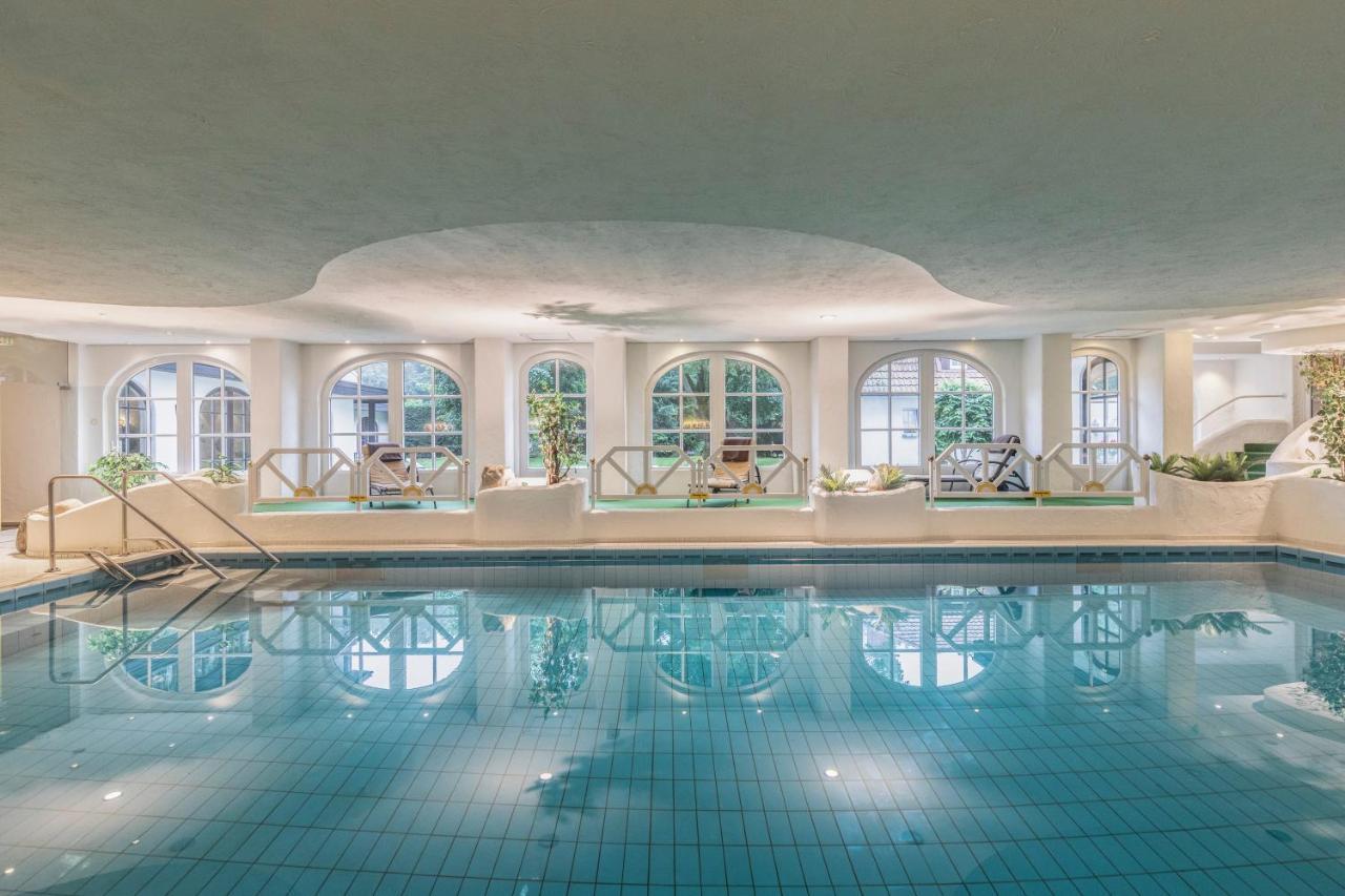 Vital Resort Mühl Bad Lauterberg im Harz Exterior foto The swimming pool at the hotel